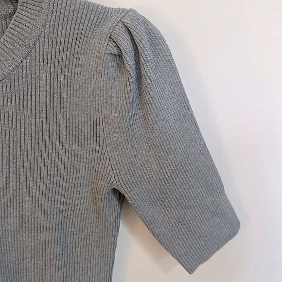 Nannette Lepore Grey Ribbed Top - Picture 2 of 5